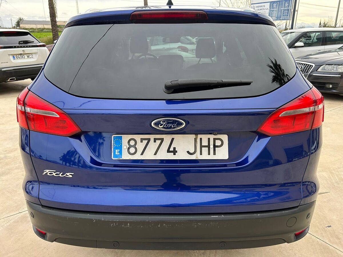 FORD FOCUS TITANIUM ESTATE 1.5 TDCI AUTO SPANISH LHD IN SPAIN 93000 MILES 2015